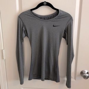 Nike pro top